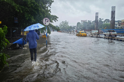 Mumbai Traffic Patterns Shift with Pre-Monsoon Showers