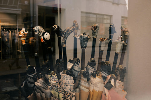 Small Business Strategies for Seasonal Umbrella Stock