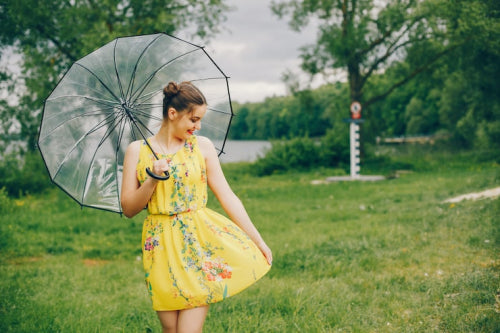How to Choose an Umbrella for Long Outdoor Use