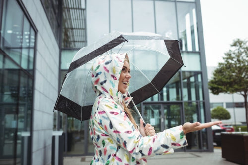 How Umbrella Design Affects Comfort and Coverage