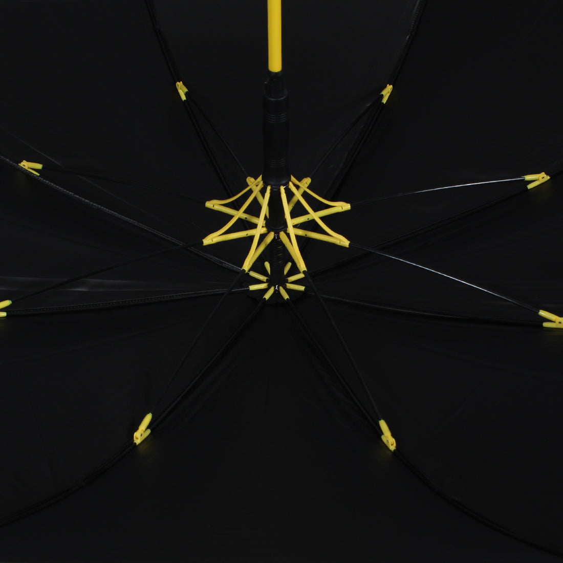 Golf umbrella features 